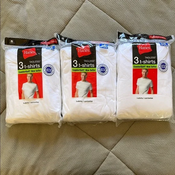 ⭐️NWT BUNDLE OF 3⭐️ Hanes ComfortSoft 100% Cotton Tagless T-Shirts 3 Pack Large - Picture 1 of 4